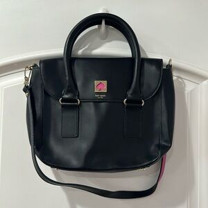 Kate Spade New York Beautiful shoulder bag